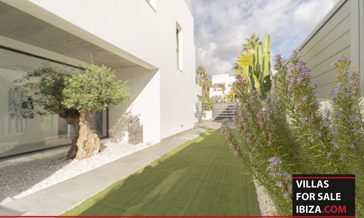 Villas for sale Ibiza - Villa Burgon 40 - garden