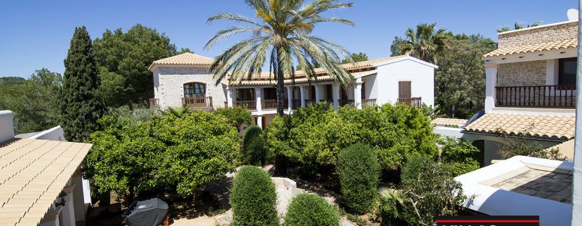 villas-for-sale-ibiza-mansion-carlos-027