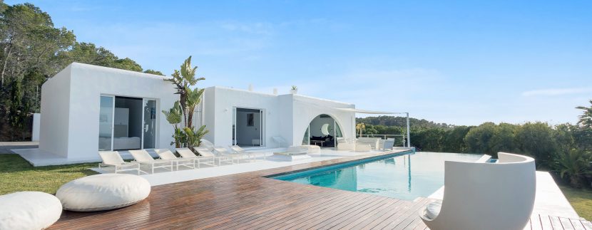 Villas for sale Ibiza - Villa Good Vibe. Cala Conta, Villa for sale ibiza, Villa with touristic license, business oppertunity