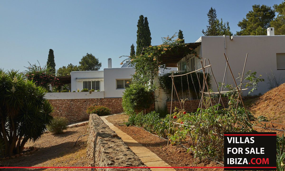 Villas for sale Ibiza - Estate Adrian 4