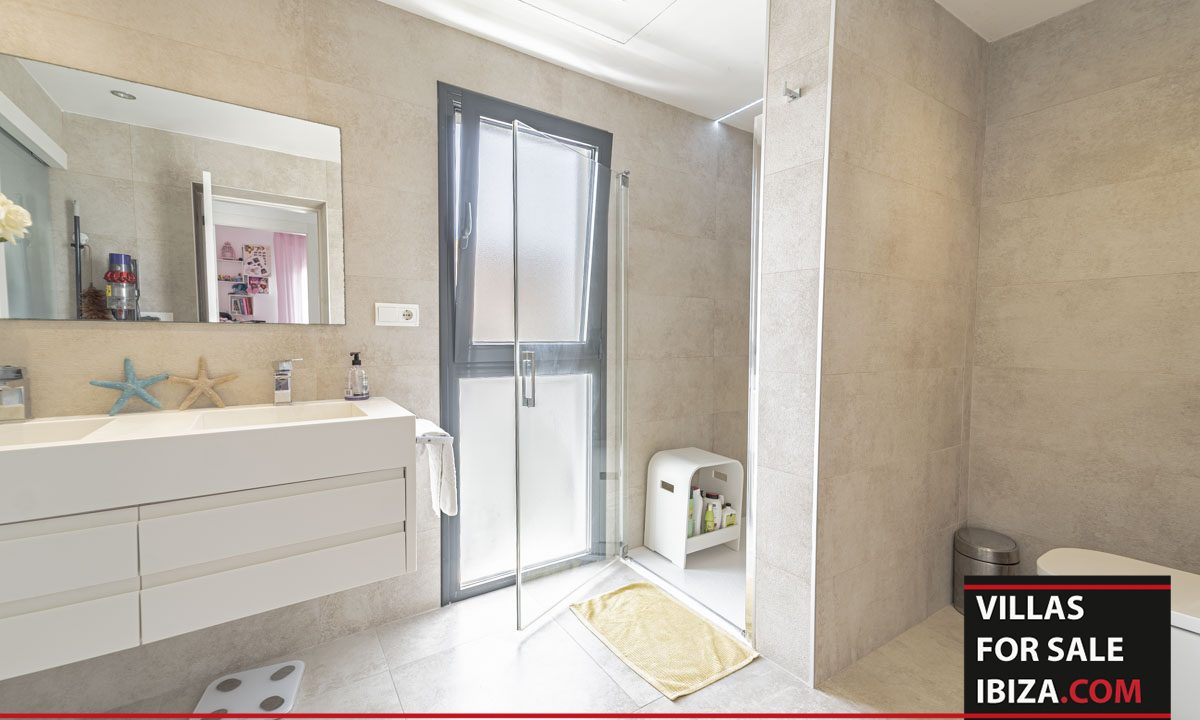 Villas for sale Ibiza - Villa Burgon 25 - Bathroom 2 first floor