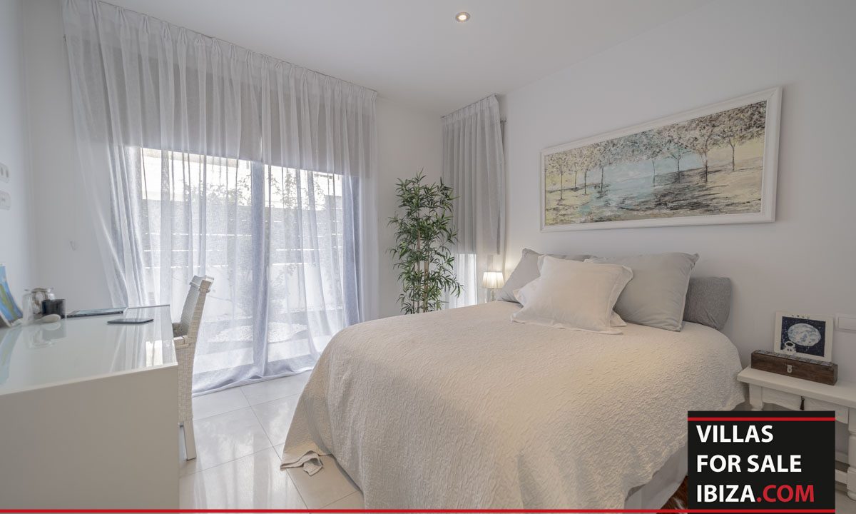 Villas for sale Ibiza - Villa Burgon 3 - Bedroom 2 ground floor