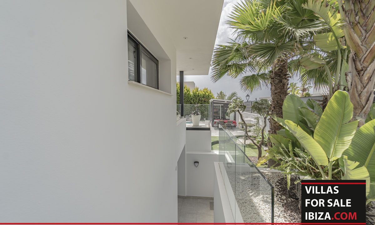 Villas for sale Ibiza - Villa Burgon 32 - acces studio