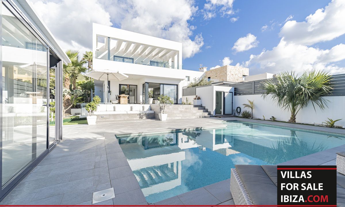 Villas for sale Ibiza - Villa Burgon 48 - garden pool area
