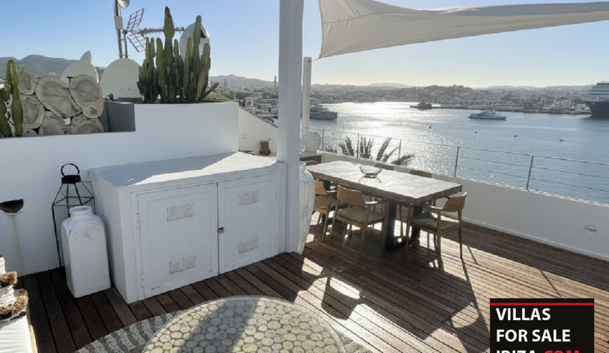 Villas For Sale - Penthouse Harbour 38