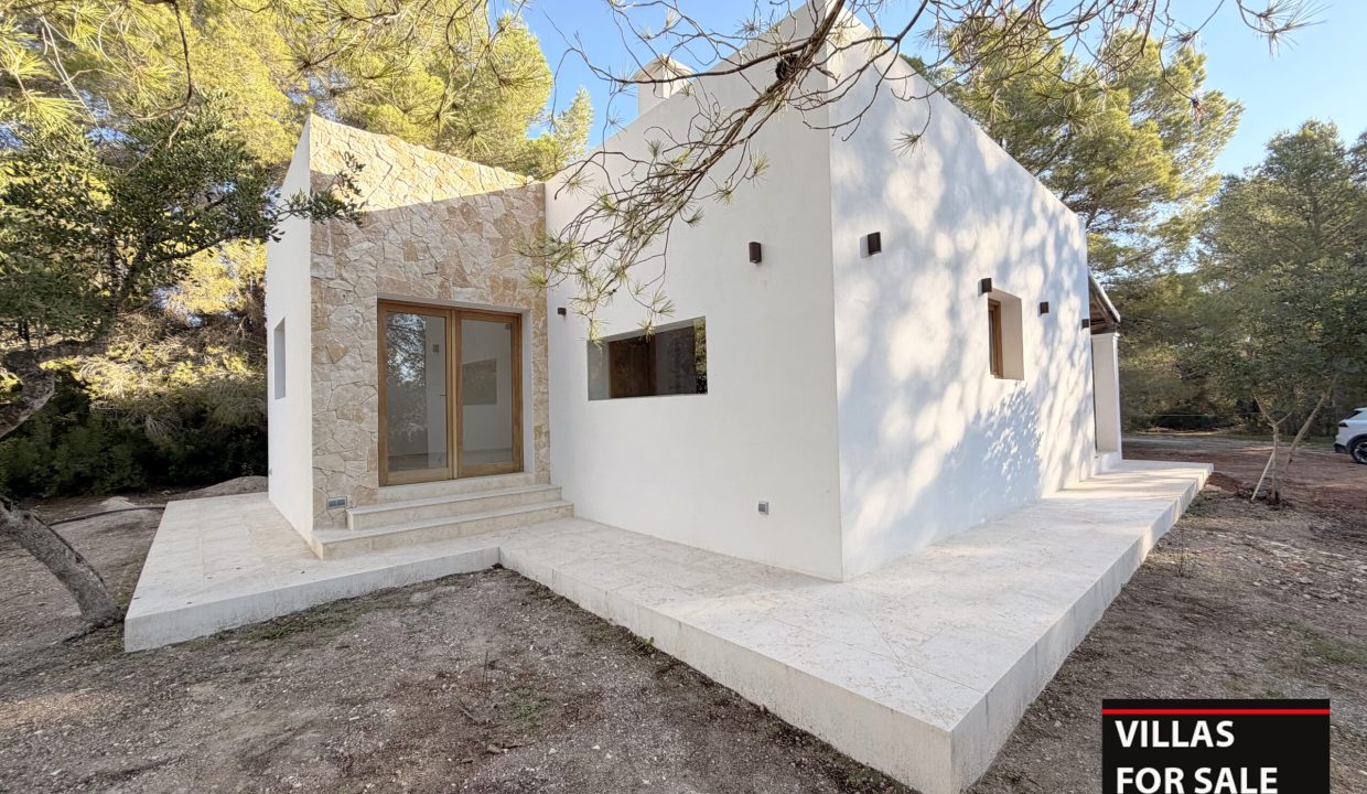 Villas For Sale Ibiza - Villa Snug Santa Gertrudis