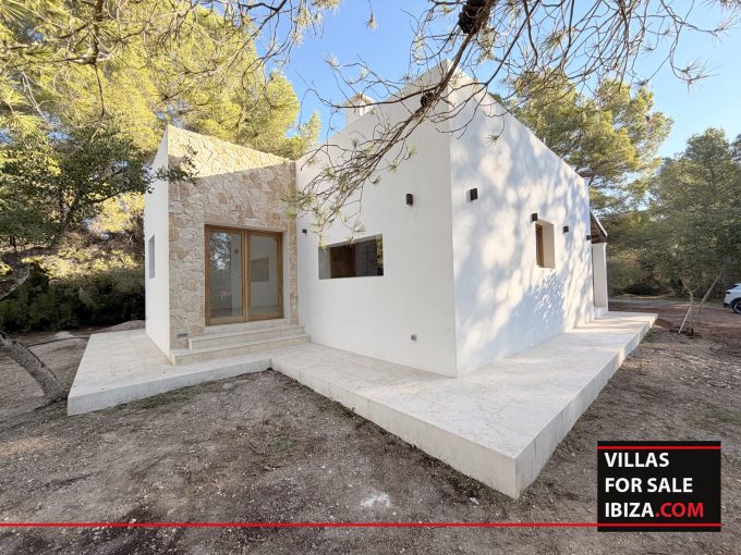Villas For Sale Ibiza - Villa Snug Santa Gertrudis