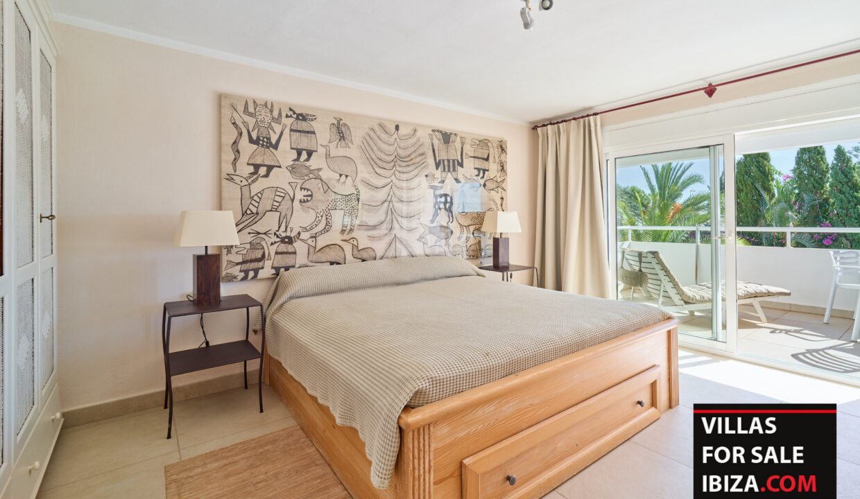Villas For Sale Ibiza - Villa Palms Garden Santa Eulalia 15