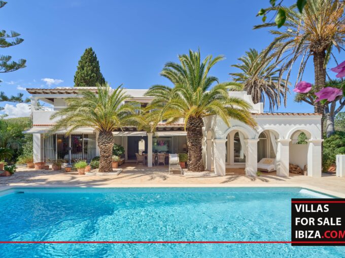 Villas For Sale Ibiza - Villa Palms Garden Santa Eulalia