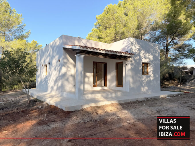 Villas For Sale Ibiza - Villa Snug Santa Gertrudis